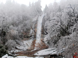 皖西“雪鄉”天堂寨 一抹冬色入夢來